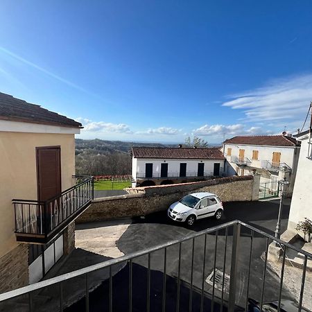 La Casa Di Margot - Alloggio Blu Murazzano  Luaran gambar